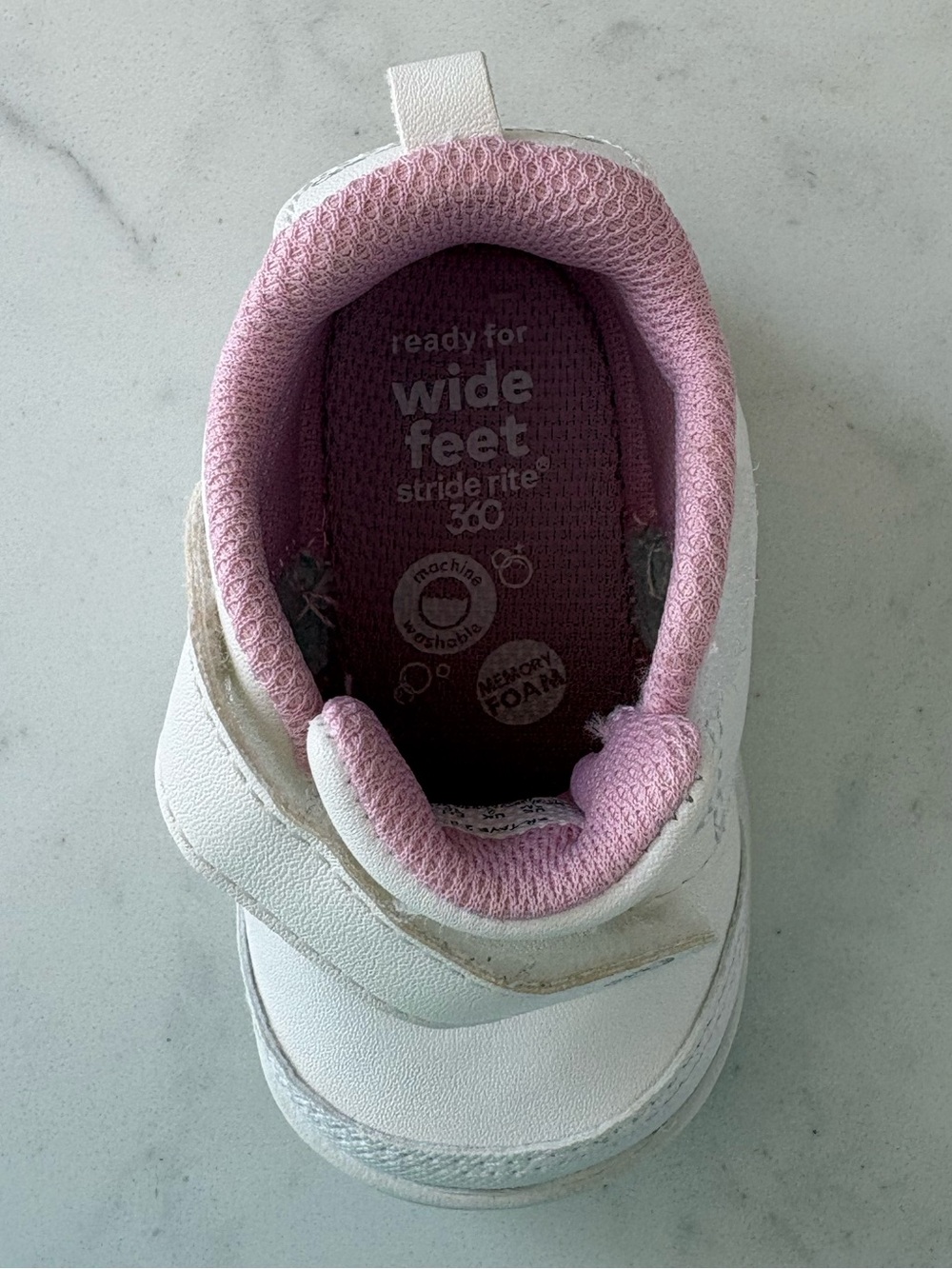 Stride Rite 360 Taye Sneaker - Picture 5 of 9